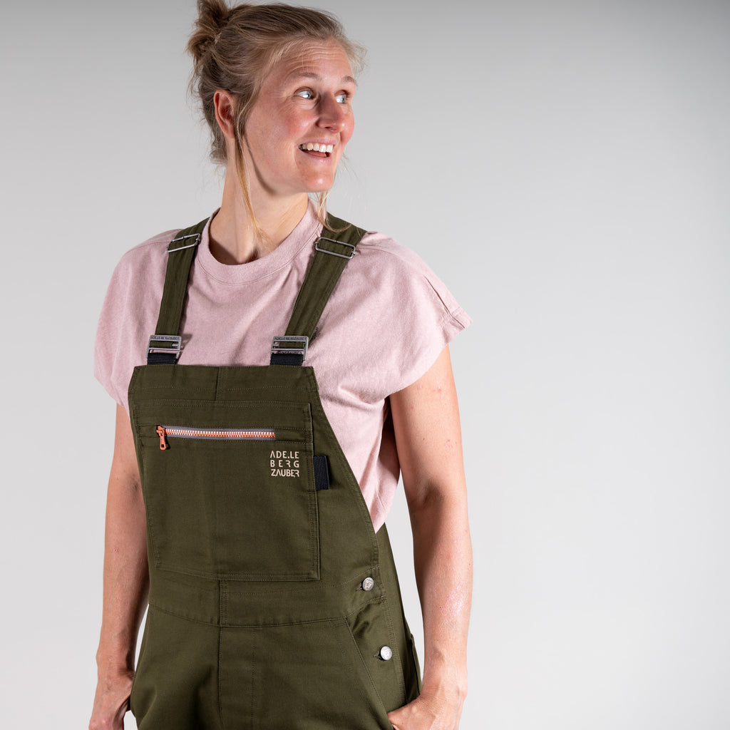 Leonie Bio Latzhose Grün Damen – Ansicht 5