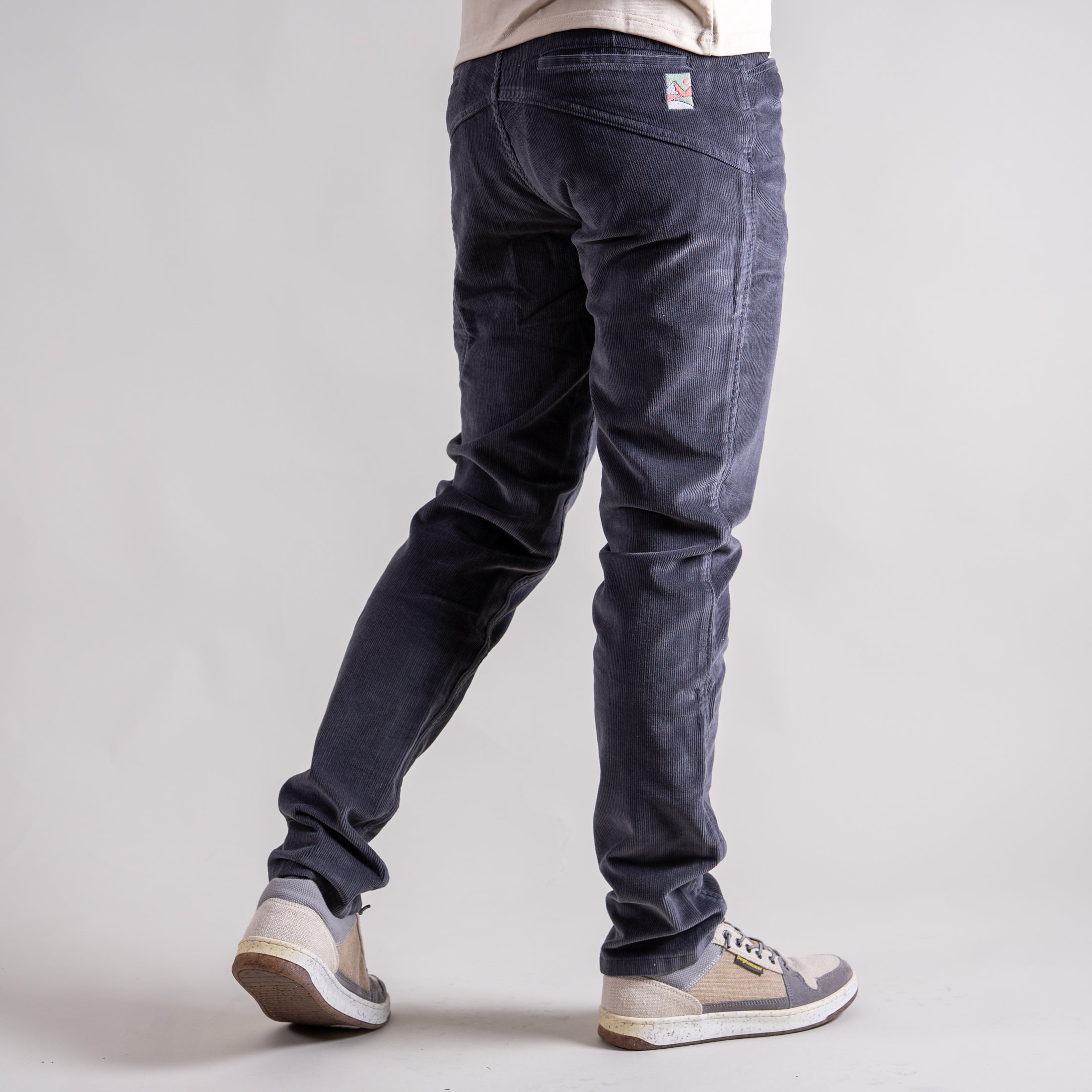 Olivia Organic Cordhose Damen Grau – Ansicht 4