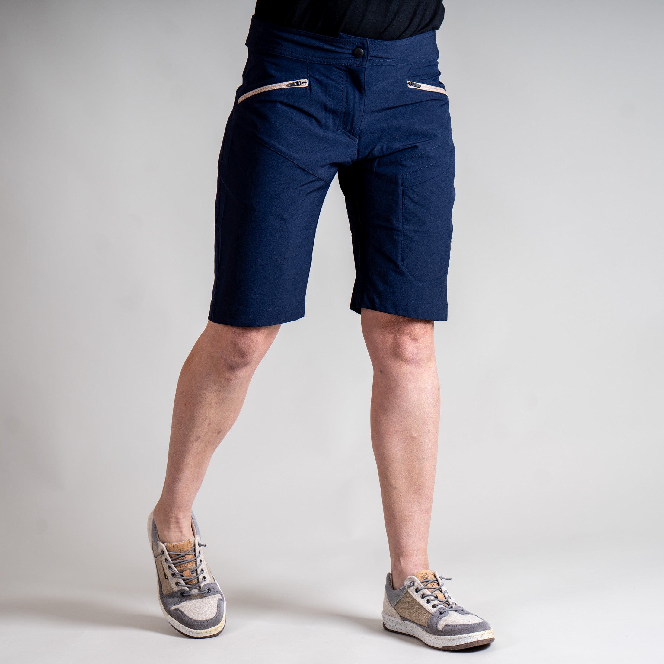 Lea Trail Short Damen Dunkelblau – Ansicht 2