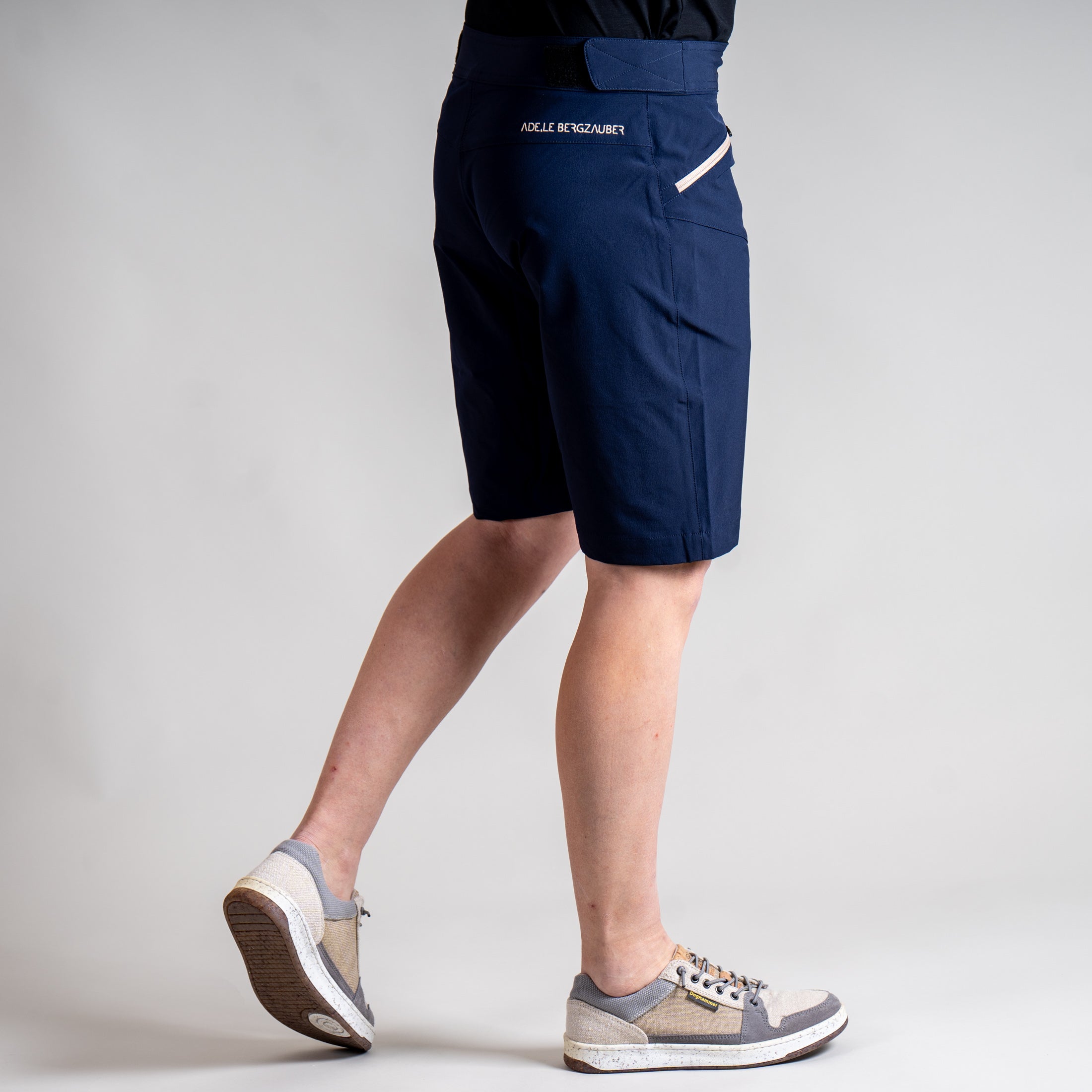 Lea Trail Short Damen Dunkelblau – Ansicht 3
