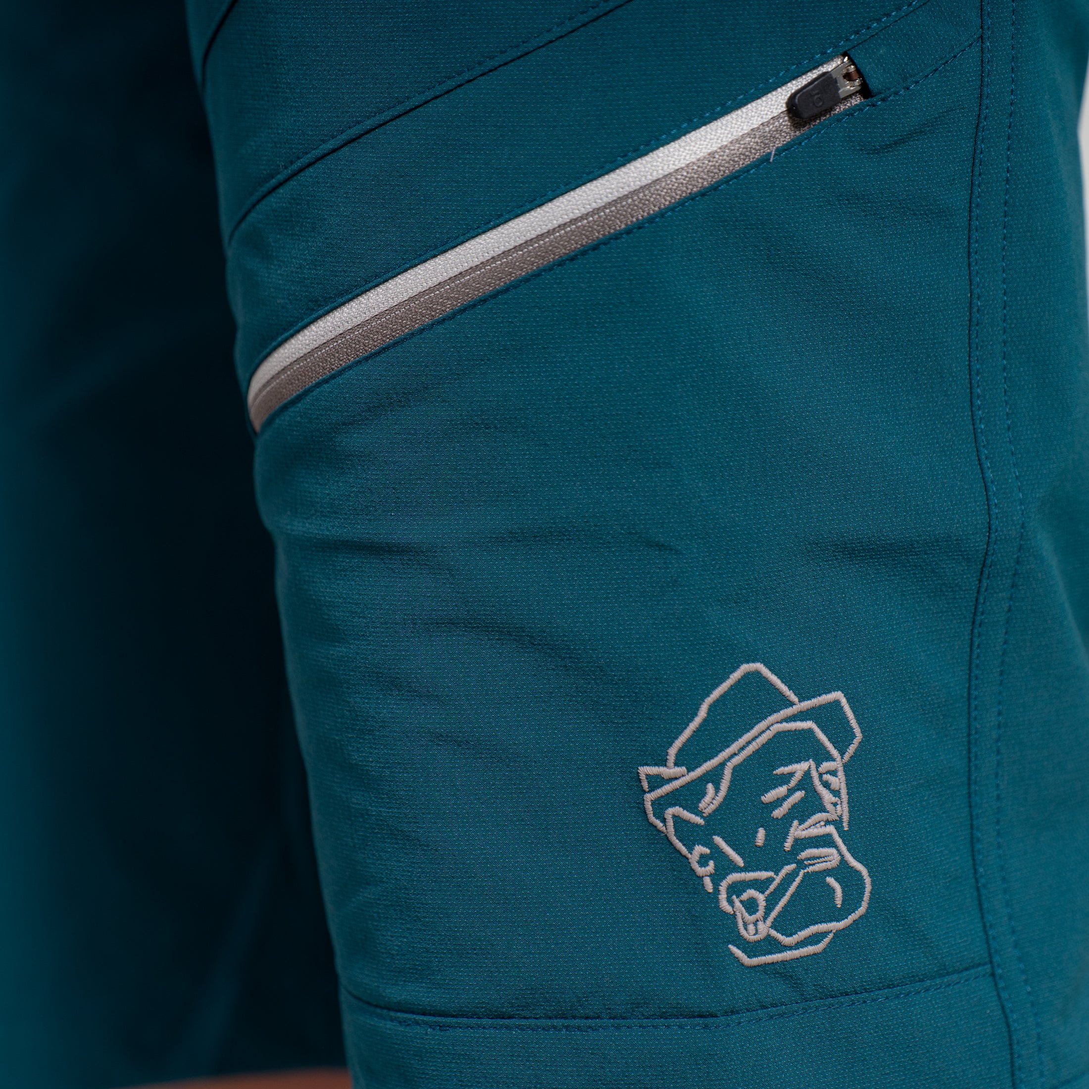 Madeleine Trail Short Damen Petrol – Ansicht 7