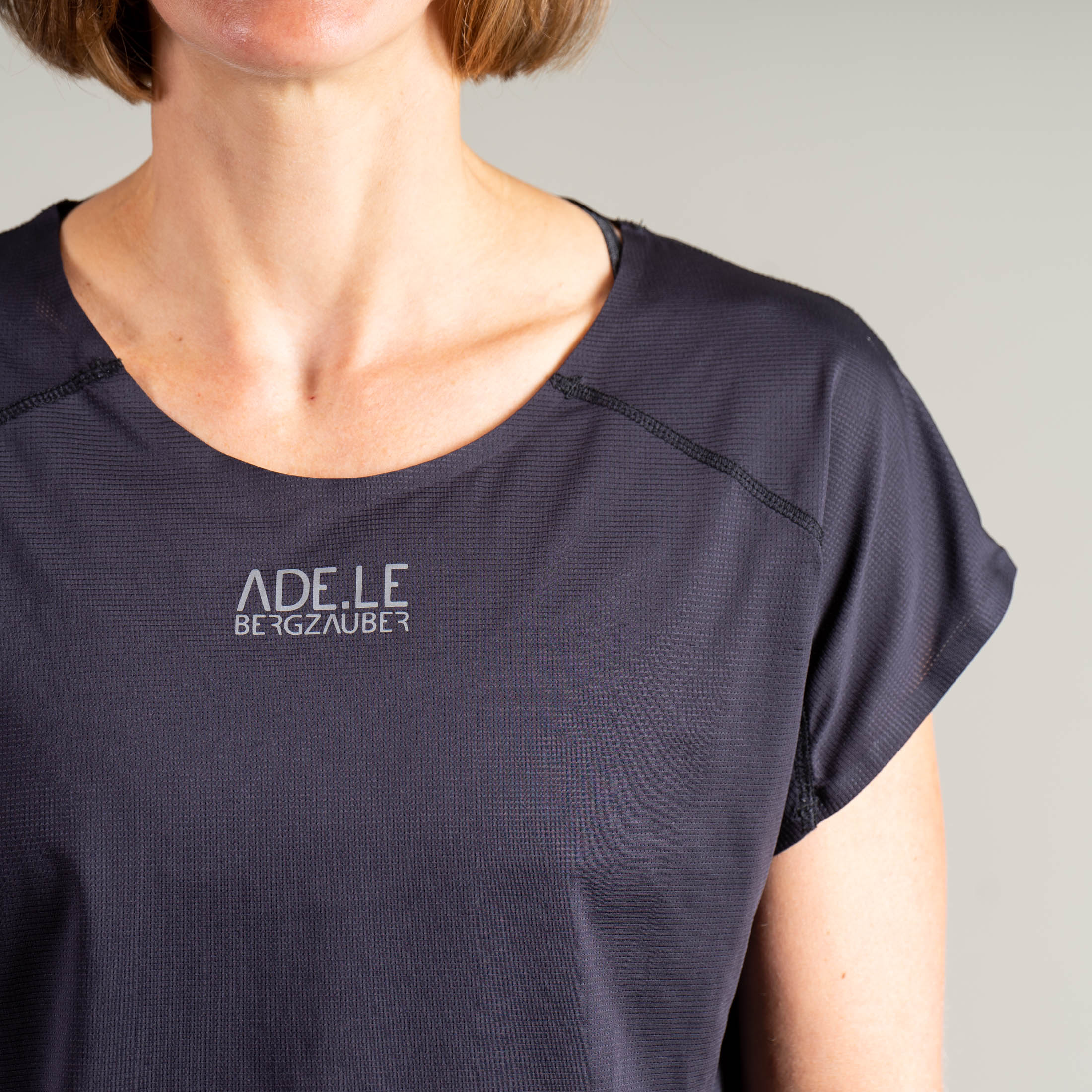 Anja Trail Shirt Damen schwarz – Ansicht 4