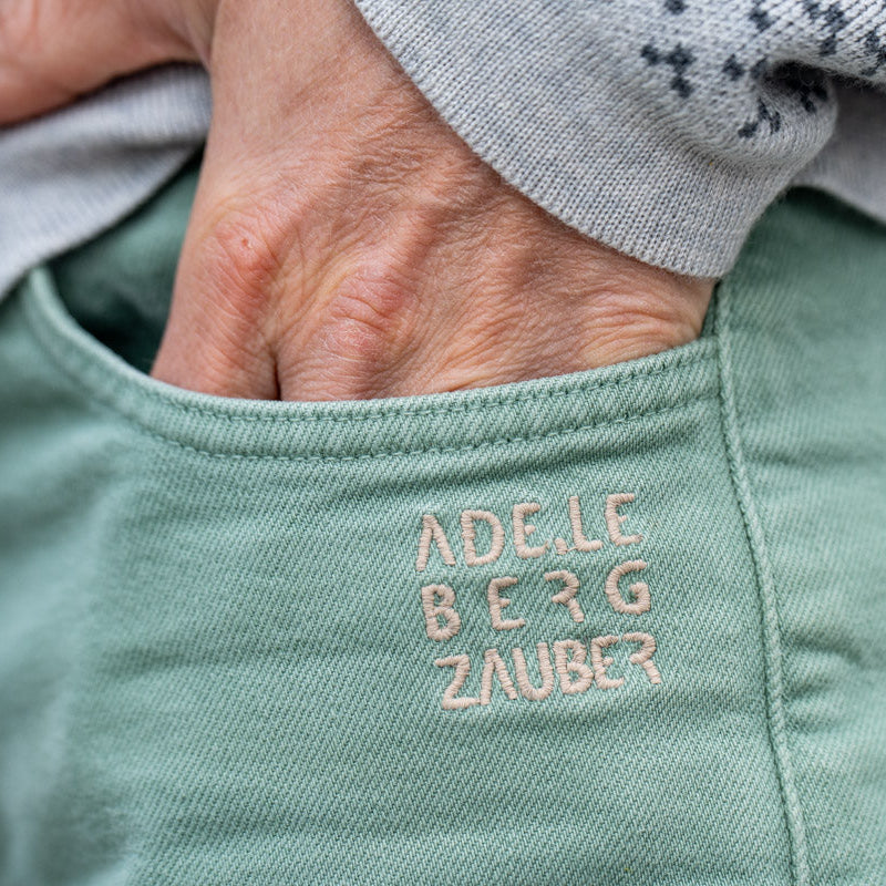 Lara Organic Mum Jeans Damen Grün – Ansicht 3