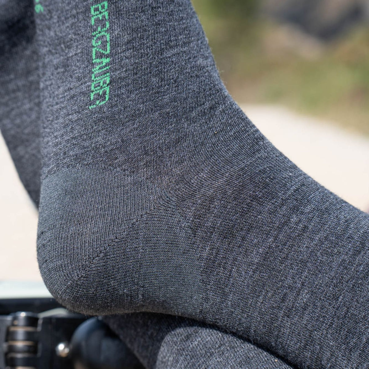 Die Aktivsocke Merino Socke Unisex Asphalt – verstärkte Ferse